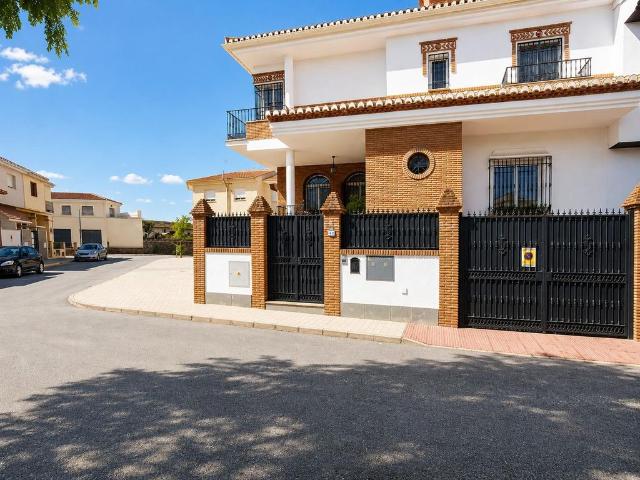 Exclusiva casa en venta Santafé, España