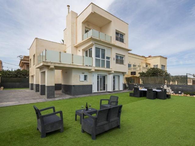 Exclusiva casa en venta Sueca, España