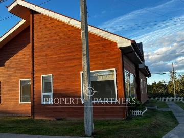 Exclusiva Casa en Condominio Los Vascos, vista al Estrecho