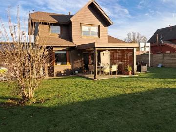 Exclusiva casa en condominio RIberas del Estancilla 3d + ser | 3 Dormitorios por 12000.00 en Valdivia