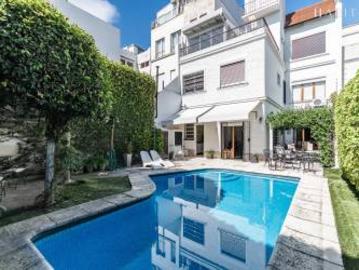 EXCLUSIVA CASA EN LA MEJOR ZONA DE DEVOTO