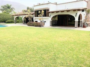 EXCLUSIVA CASA EN LA MEJOR ZONA DE LA PLANICIE Y COLINDANTE
