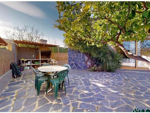 Exclusiva casa en Pedrasanta, Sentmenat – Espacio, luz, jardín y calidad de vida