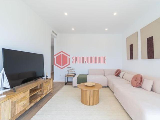 Exclusiva Casa Moderna de Obra Nueva en el Alt Empordà, Sant Pere Pescador – Naturaleza, Lujo y Mar