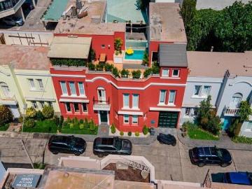 Exclusiva casa remodelada con amplios ambientes a unos pasos de Malecón