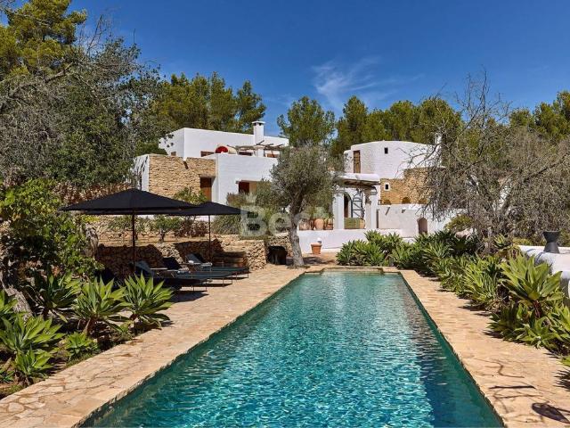 Exclusiva Casa rural de 570 m2 en venta Ibiza, Baleares