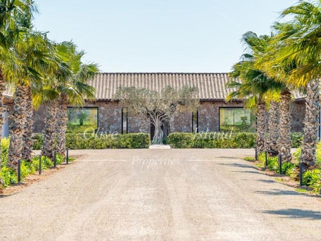 Exclusiva Casa rural de 942 m2 en venta Santa Maria del Camí, España