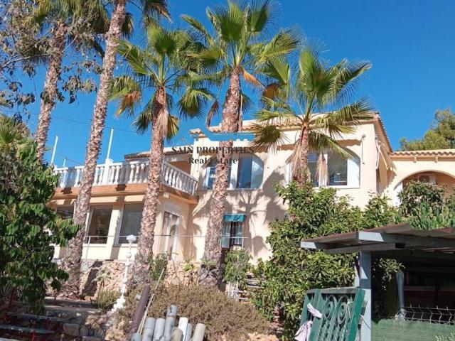 Exclusiva Casa rural de 318 m2 en venta la Nucia, Comunidad Valenciana
