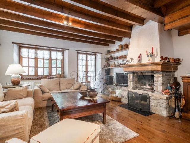Exclusiva Casa rural en venta Viella Mitg Arán, España