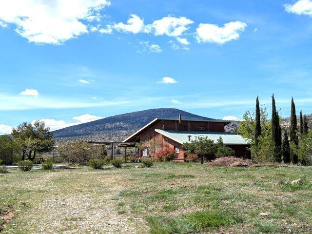 Exclusiva finca con viñedos y bodega en Inazares