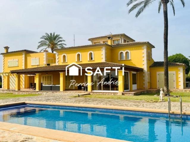 EXCLUSIVA FINCA RÚSTICA EN MANACOR