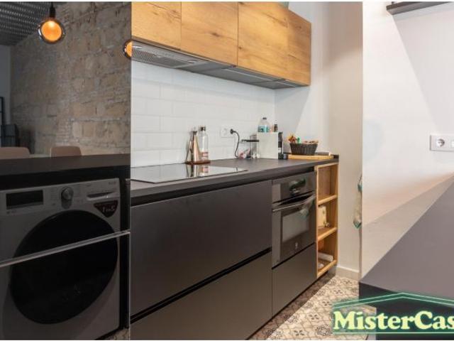 ¡EXCLUSIVA! INMEJORABLE APARTAMENTO CENTRICO CON USO PRIVADO SOBRE UNA ZONA UBICADA EN LA AZOTEA