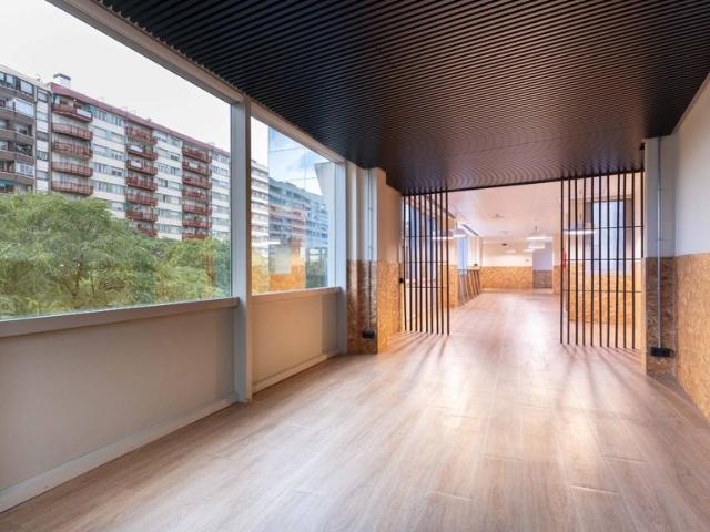 Exclusiva oficina de 762 mq en alquiler Barcelona, Cataluña