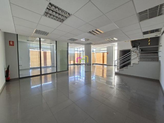 Exclusiva oficina de 124 mq en alquiler Badajoz, España