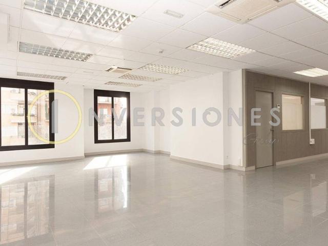 Exclusiva oficina de 220 mq en alquiler Barcelona, España