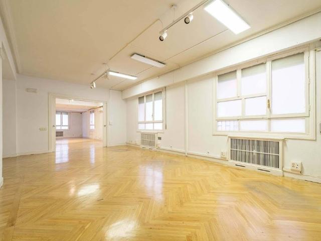 Exclusiva oficina de 313 mq en venta Madrid, España