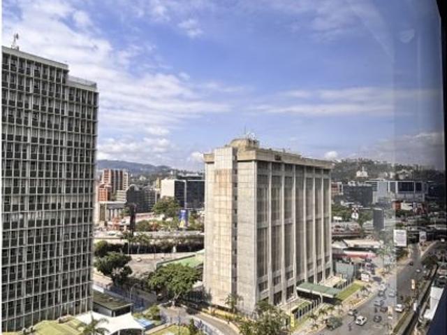 Oficina de alto standing en alquiler Nueva Caracas, Distrito Capital