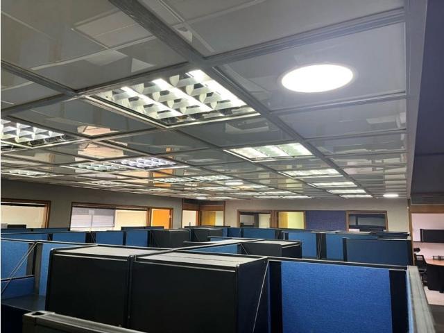 Exclusiva oficina en alquiler Nueva Caracas, Venezuela