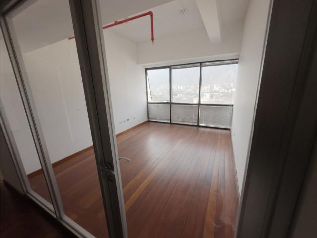 Oficina de lujo en alquiler Nueva Caracas, Distrito Capital