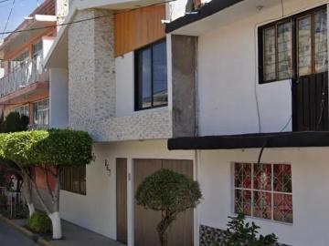 Exclusiva Oportunidad de Inversión Inteligente en col. Vicente Villada en Ciudad Nezahualcóyotl