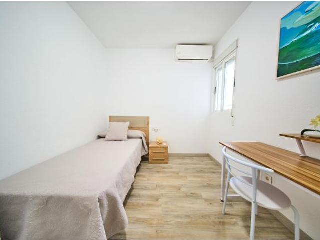 Exclusiva oportunidad en Maracena! Piso reformado con licencia turística y garaje incluido