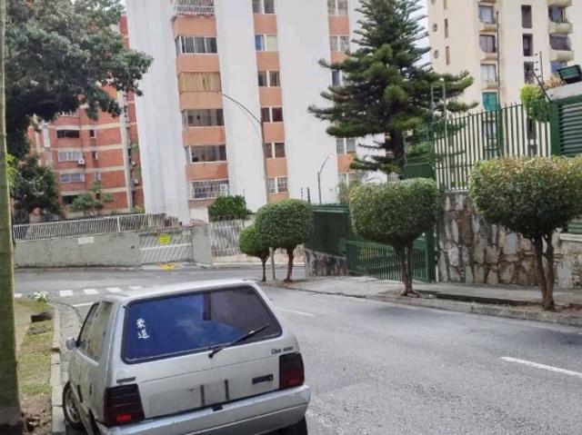 Exclusiva Oportunidad en Terrazas del Club Hípico Piso 13