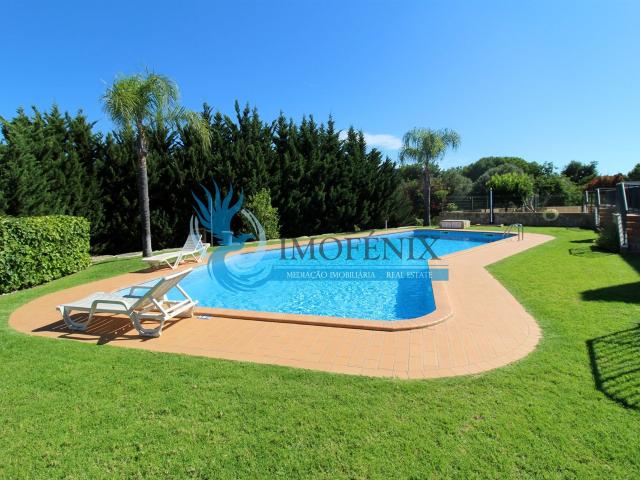 Exclusiva Moradia Duplex T2+1 na Guia | Garagem, Terraço e P. 210m² Guia