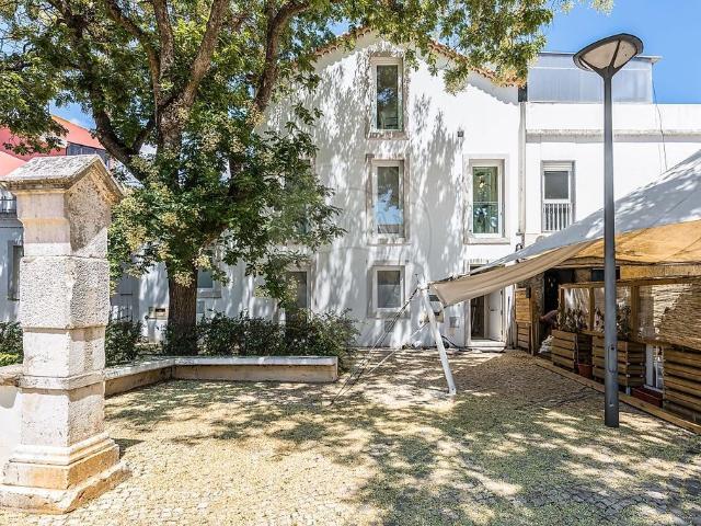 Exclusiva mansão de 2 dormitórios, Oeiras e S.Julião da Barra, Paço de Arcos e Caxias, Oeiras, Lisboa