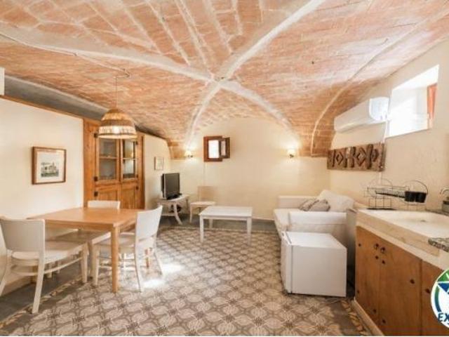 EXCLUSIVA MASÍA DEL SIGLO XVI CON LICENCIA DE TURISMO RURAL