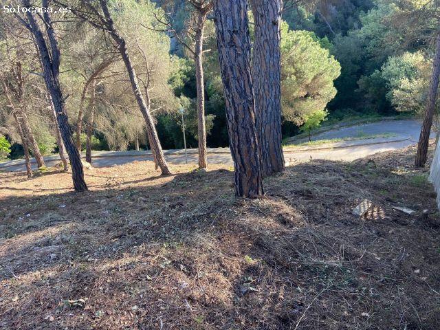 EXCLUSIVA PARCELA CON VISTAS EN CA L`ALEGRE – VILANOVA DEL VALLÈS