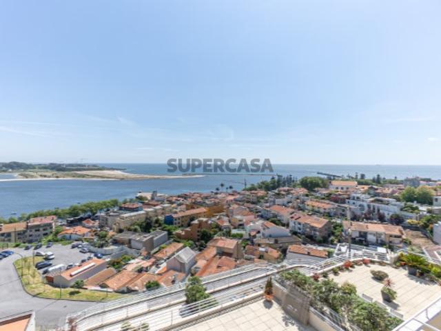 Exclusiva Penthouse Duplex com Vistas Panorâmicas sobre o Rio Douro e o Mar Quinta de Miramar, Foz do Douro