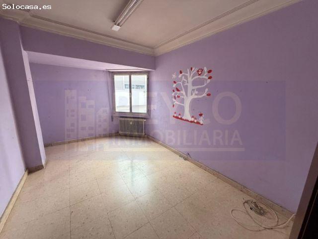 EXCLUSIVA, PISO EN AVENIDA DE LA SOLIDARIDAD