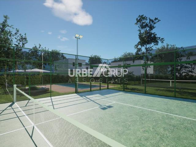 Exclusiva Promoción de 9 Casas Unifamiliares en C/ Manresa 40