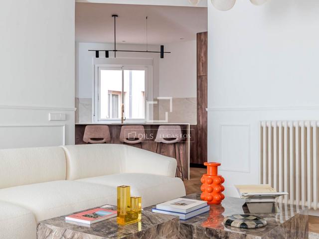 Exclusiva propiedad en venta en Castellana dentro del términ. 287m² Madrid