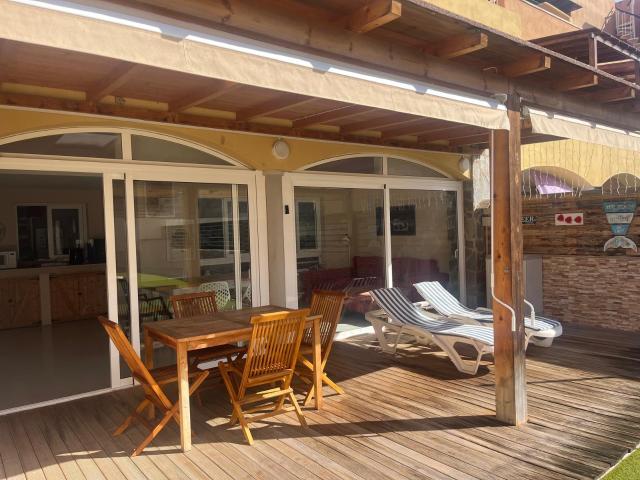 Exclusiva propiedad situada en la planta baja de un edificio. 99m² Corralejo