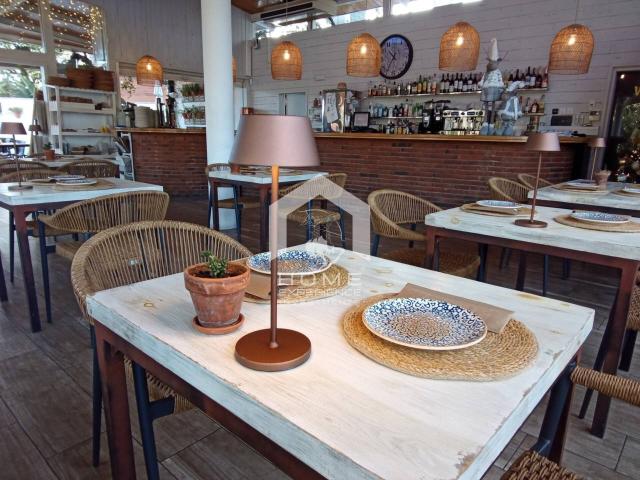 Exclusiva Venta de Propiedad Restaurante con Excelente Rentabilidad! Oportunidad para Inversores Restauración!