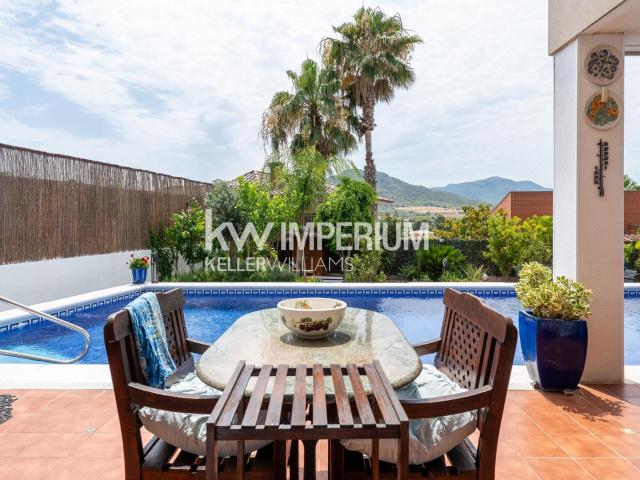 Exclusiva vivienda con vistas privilegiadas