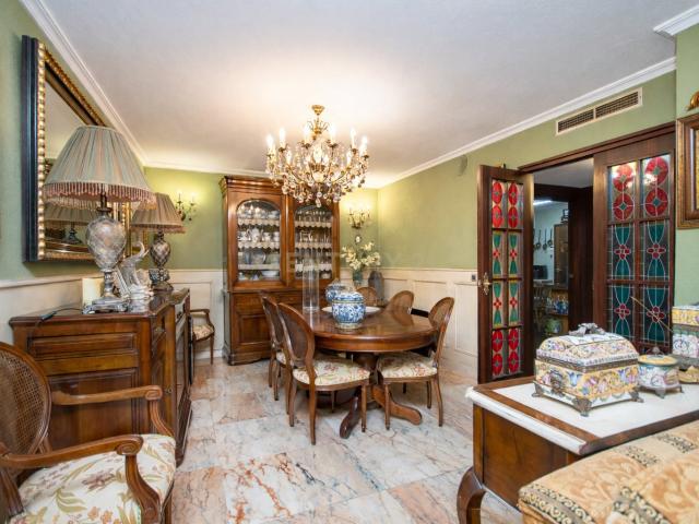 Exclusiva vivienda de 180 m² con acceso directo a la Explanada de España