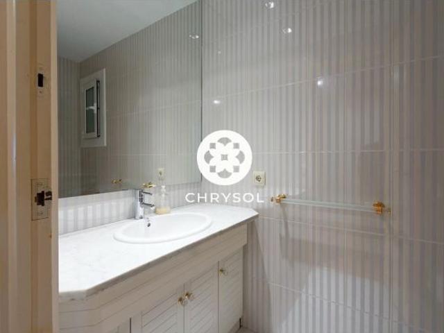 Exclusiva vivienda de 250 m2 junto a Turó Parc