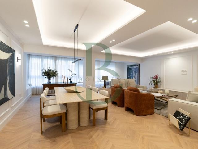 EXCLUSIVA VIVIENDA DE LUJO EN EL BARRIO DE SALAMANCA
