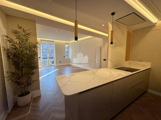 EXCLUSIVA VIVIENDA DE LUJO RECIÉN REFORMADA A CAPRICHO, JUNTO A LA PLAZA MAYOR DE SALAMANCA