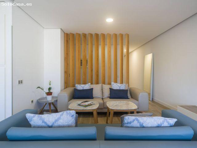 Exclusiva vivienda en alquiler prácticamente en primera línea de la Playa de Las Canteras