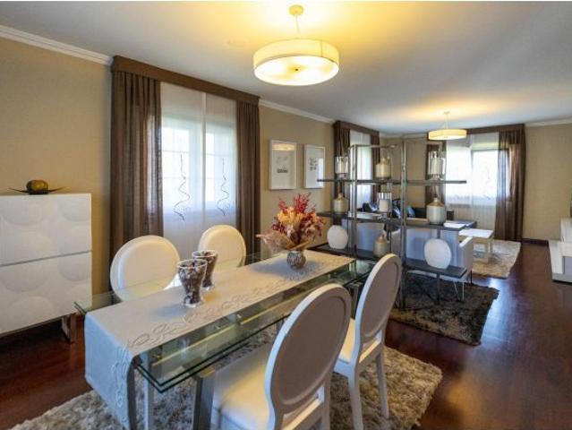 Exclusiva vivienda en Oleiros