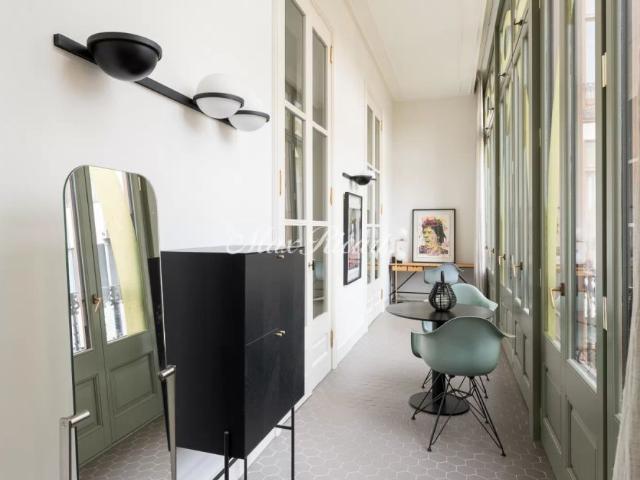 Exclusiva vivienda en la emblemática Casa Bures 165m²