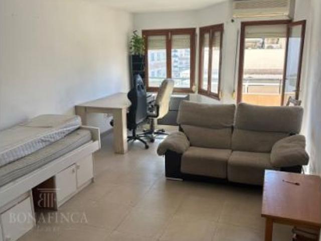Exclusiva Vivienda en Santa Catalina con Vistas al Puerto de Palma