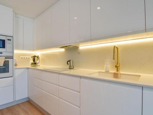 EXCLUSIVA VIVIENDA EN PAIPORTA