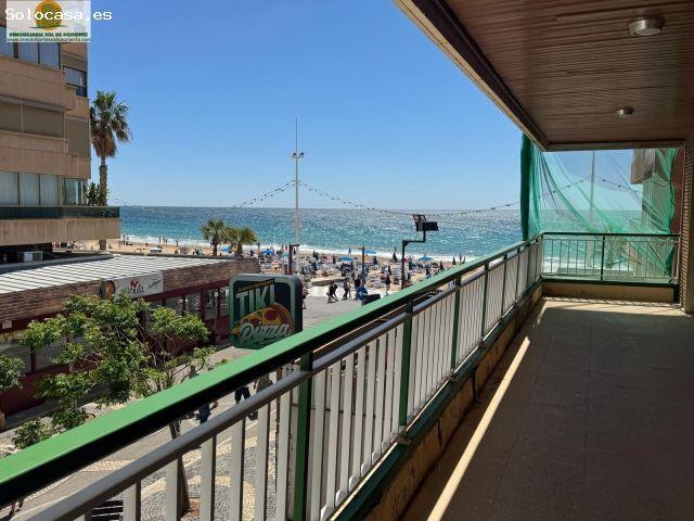EXCLUSIVA VIVIENDA EN PRIMERA LÍNEA DE PLAYA – BENIDORM LEVANTE