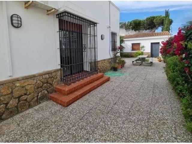 Exclusiva Vivienda en Rota