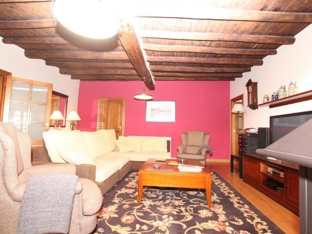 EXCLUSIVA VIVIENDA EN UNCASTILLO