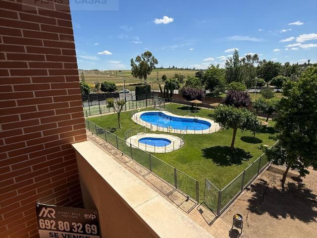 ✨ EXCLUSIVA VIVIENDA EN URBANIZACIÓN PRIVADA DE LUJO JUNTO A LAS TRES FUENTES MÉRIDA ✨